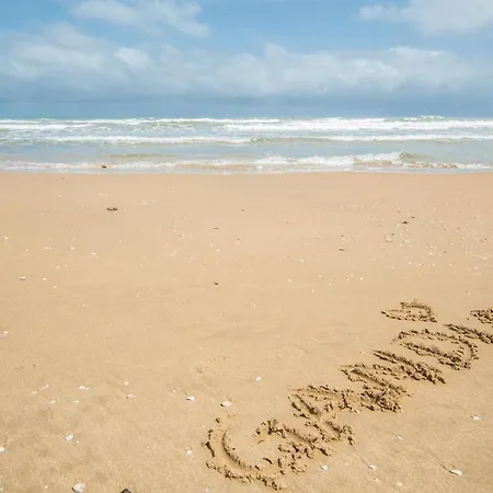 3 Bedroom Stunning In Grau I Platja Appartement